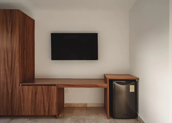 Digital Nomad With Rooftop, 2 Pools, Gym, Coworking And Cinema